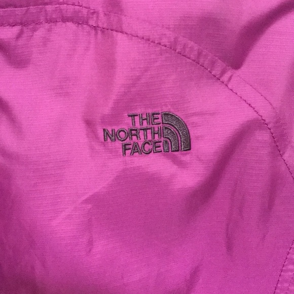 The North Face Mossbud Reversible Vest Purple - Picture 8 of 16